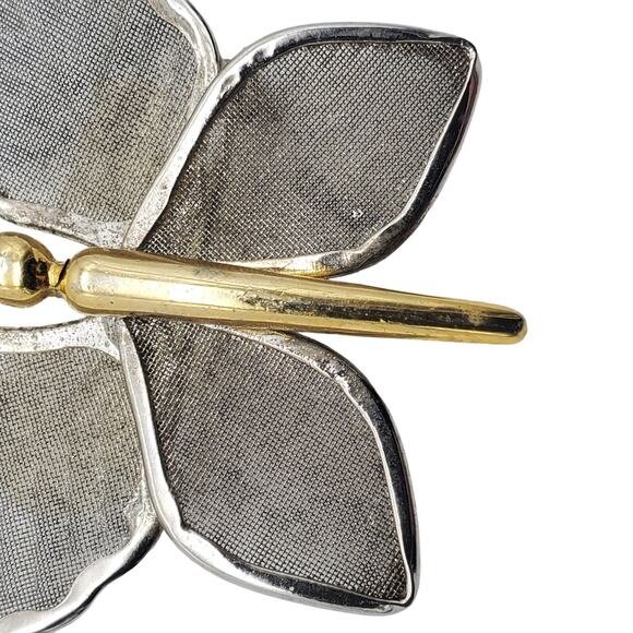 Vintage 1960s Mesh Butterfly Brooch Silver & Gold Tone Freedom Insect Metal Pin - Picture 4 of 6